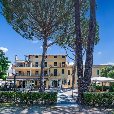 Hotel Apuana Marina di Pietrasanta Eksteriør billede