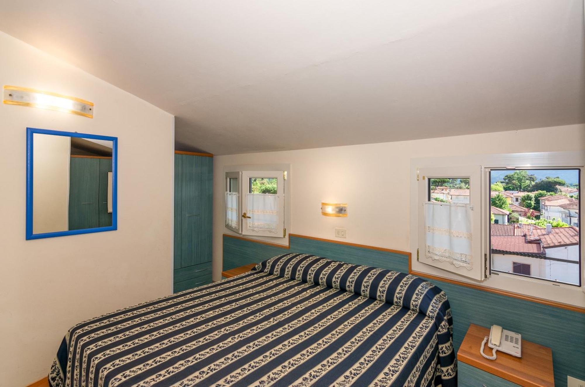 Hotel Apuana Marina di Pietrasanta Eksteriør billede
