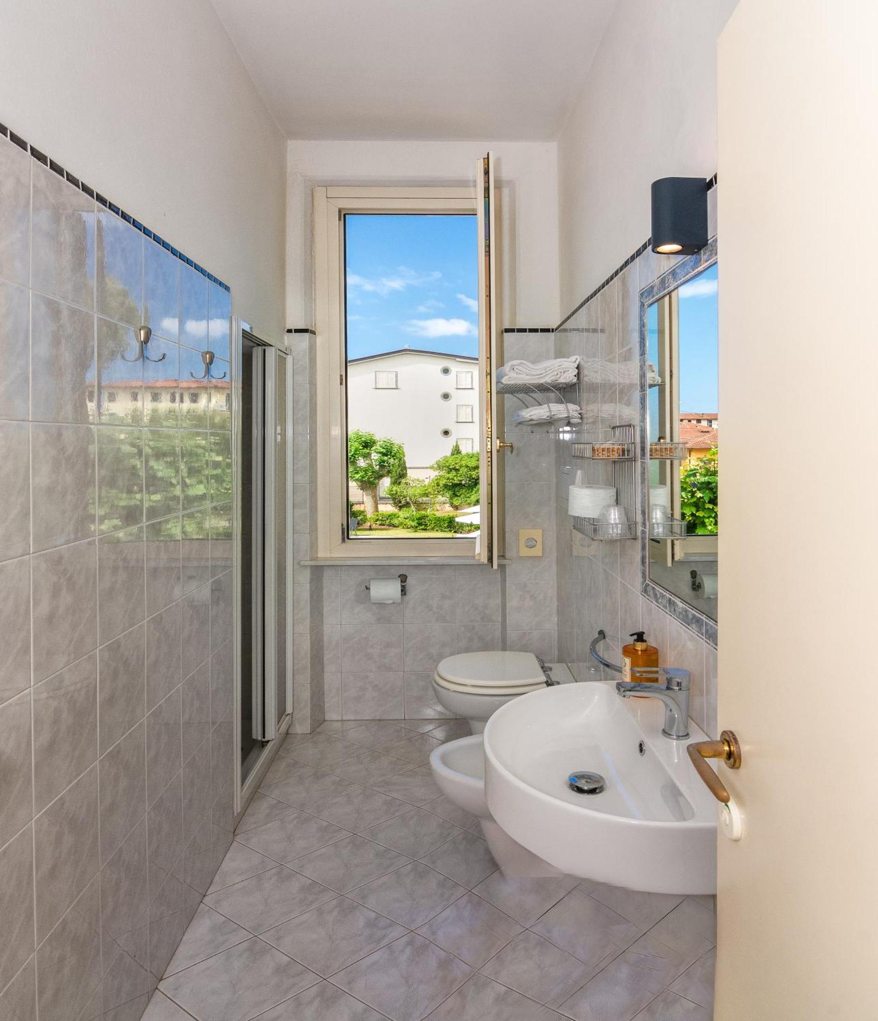 Hotel Apuana Marina di Pietrasanta Eksteriør billede